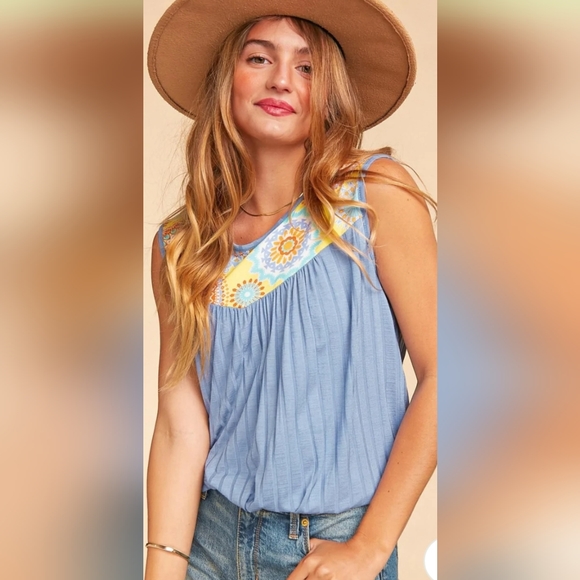 Plus Yellow & Denim Medallion Color Block Wide Rib Tank Top - Picture 3 of 8